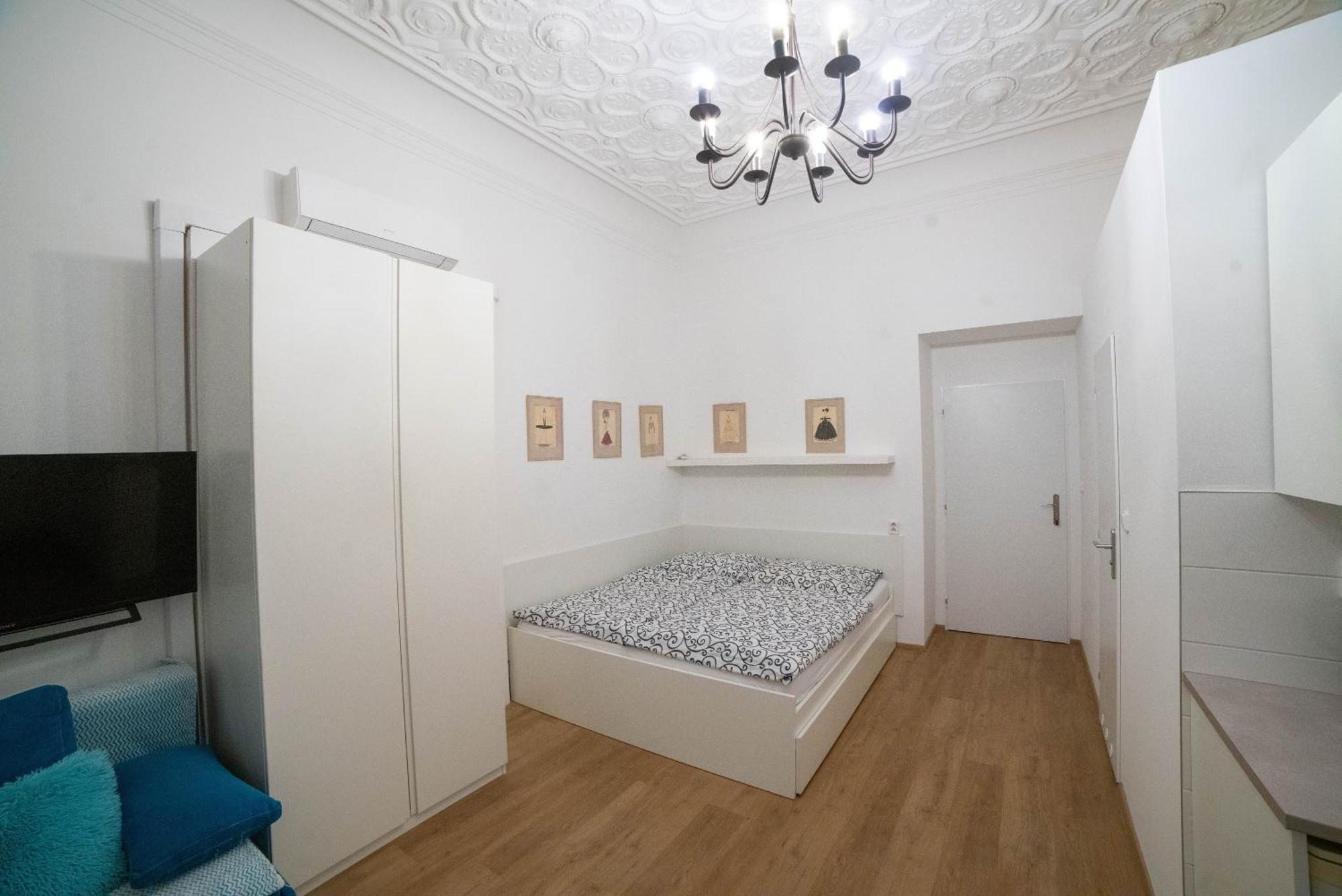 Apartments Katarina Πράγα Εξωτερικό φωτογραφία